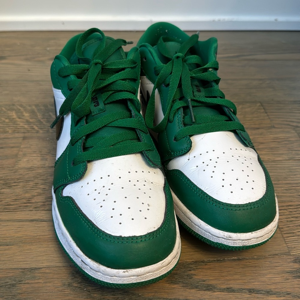 Air Jordan 1 Low Pine Green